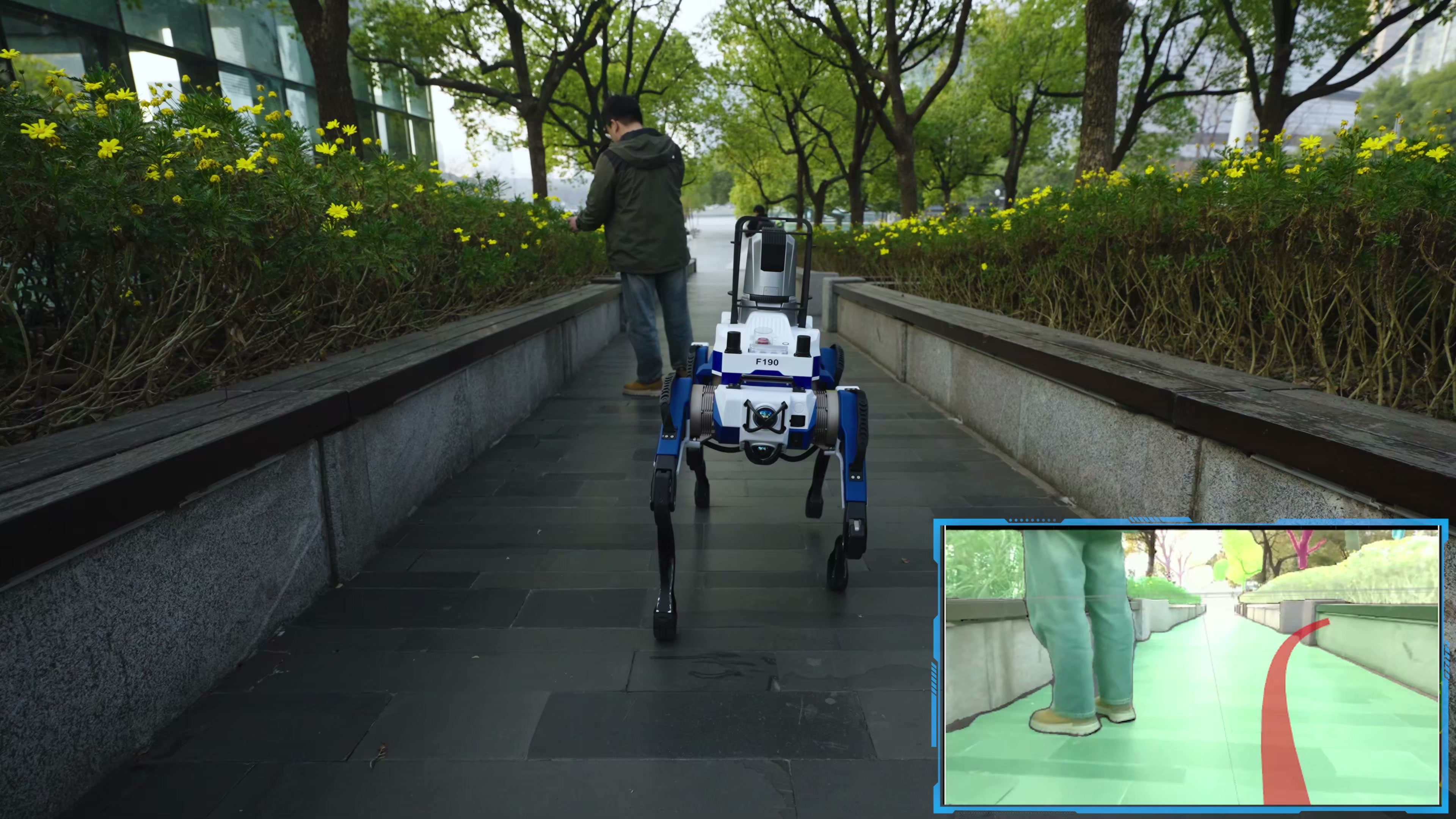 警用机器狗｜3D 超感主动安全系统